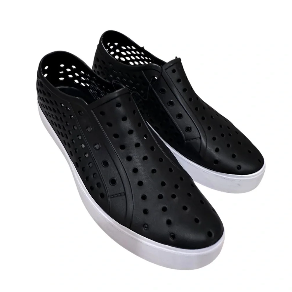 London Fog Men’s Bately Slip On Water Sneakers Shoes NWT Size 10